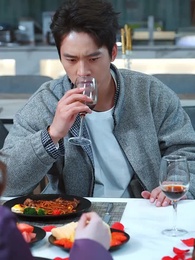 الحلقة 42 - [مبدبلج]العودة تعني القوة المطلقة وإنقاذ العائلة