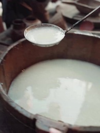 Episode 36 - [Dubbed]Throne and Kin