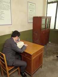 重生1980:漂亮媳婦會算卦 - Episode 34