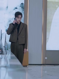 訂婚前夕她和白月光去了KTV - Episode 60