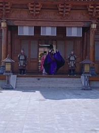 開局山匪，我的夫人爆神兵 - Episode 62