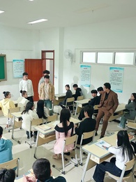 第38集 - 顧少在京大，校花排隊求同桌