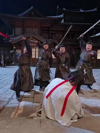 第45集 - 開局山匪,我的夫人爆神兵