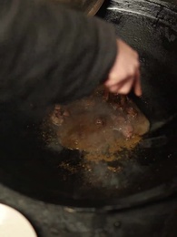 重生1980：漂亮媳婦會算卦 - Episode 5