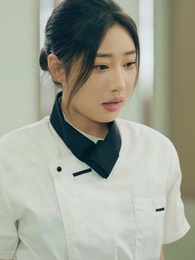 Episode 33 - She Cooked Her Way Back