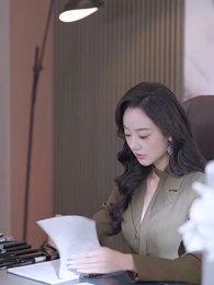 訂婚前夕她和白月光去了KTV - Episode 8