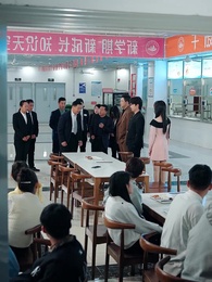 第43集 - 顧少在京大，校花排隊求同桌