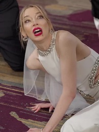 الحلقة 50 - ابنة تشعل القاعة في عيد ميلادها [مدبلج]