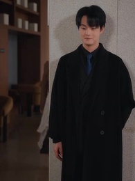 第55集 - 重逢後,高冷裴總紅著眼拉我領證