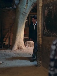 穿回六零：從喫飽飯到廠長老總 - Episode 76