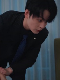 第68集 - 重逢後,高冷裴總紅著眼拉我領證