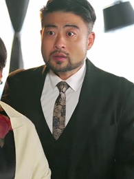 贅婿被辱，首充六元送總裁姐姐 - Episode 2