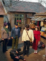 穿回六零:從喫飽飯到廠長老總 - Episode 24