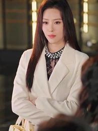 贅婿被辱,首充六元送總裁姐姐 - Episode 5