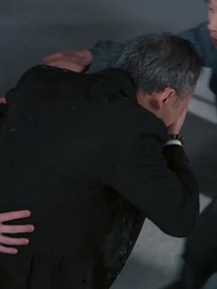 الحلقة 15 - طعنوني من الخلف