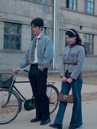 穿成炮灰後，靠心機上位 - Episode 76