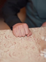 為活命，我把反派撩成粘人精 - Episode 16