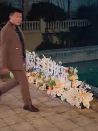 為活命,我把反派撩成粘人精 - Episode 57