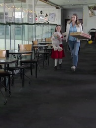 Episódio 12 - [Dublado]Tarde Demais Ou na Hora Certa