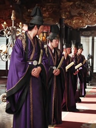 Episode 41 - [Dubbed]Her War in the Brocade Skirt