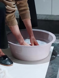 الحلقة 4 - [مدبلج]: تسعة وتسعون طلب زواج، لحظة واحدة للطَلاقِ