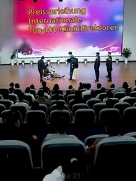 Episode 21 - [Synchron]Ex! Ich bin eine Wunderärztin!