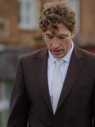 Episode 42 - [Synchron] Zwischen ihr und vier Wölfen