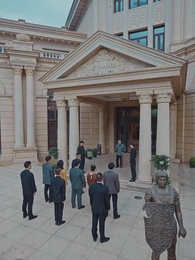 長生萬年被曾孫女直播曝光了 - Episode 47