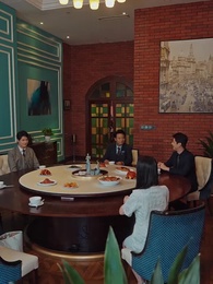 長生萬年被曾孫女直播曝光了 - Episode 60