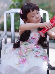 傅總，夫人又去打人了 - Episode 33