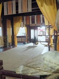 野外撿福寶，紈絝王爺被旺成皇帝 - Episode 60