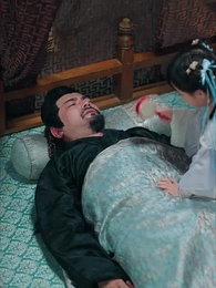 野外撿福寶，紈絝王爺被旺成皇帝 - Episode 71