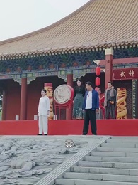 第16話 - [吹替]ママの結婚相手は、最強すぎて勝ち目なし！