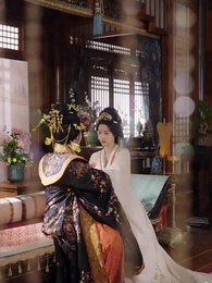 Dao Sắc Kề Cạnh Gối - Episode 63