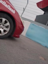 Episódio 16 - [Dublado]Pódio e Táxi: Fim da Linha