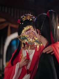 Dao Sắc Kề Cạnh Gối - Episode 2