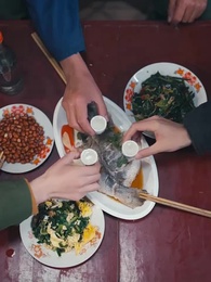 七零大旱，我家挖出地下暗河 - Episode 24