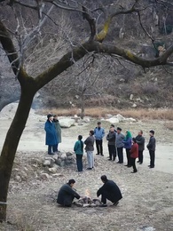 七零大旱，我家挖出地下暗河 - Episode 80