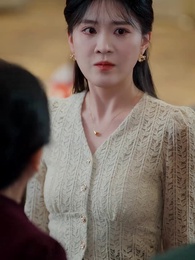 Tia Nắng Ấm Áp/Giữa Sóng Gió - Episode 11