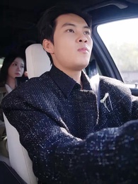 Épisode 10 - Le Retour Triomphal