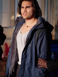 L’Héritier Tombé du Ciel chez la Milliardaire - Episode 13