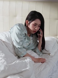 Back for My Billionaire Husband - Episode 77