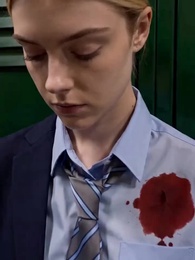 De Órfã a Rainha - Episode 4