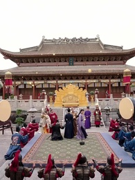 Серия 56 - Дочь — удача: Писи возвела отца на трон.