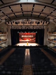 A Spark in the Dark - Episode 54