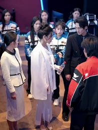 eスポーツ女王の復讐:恋もゲームも、負けない - Episode 36