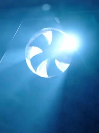 Возвращение Безумного дракона，непобедимый в этом мире - Episode 1