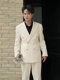 Episode 40 - Mob Boss to National Treasure