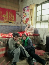 Dihina oleh Sahabat Masa Kecil Suami, Aku Takkan Diam - Episode 61