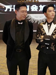 الحلقة 60 - [مدبلج]فرد الأمن وعامل التوصيل